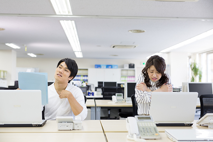 夏の極寒オフィスを快適に♪明日から試してほしい「クーラー病」対策５つ